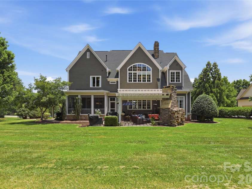 161 Cape Cod Way, Mooresville, NC 28117.  MLS# CAR4391802, YatesRealty ID 32279. 
