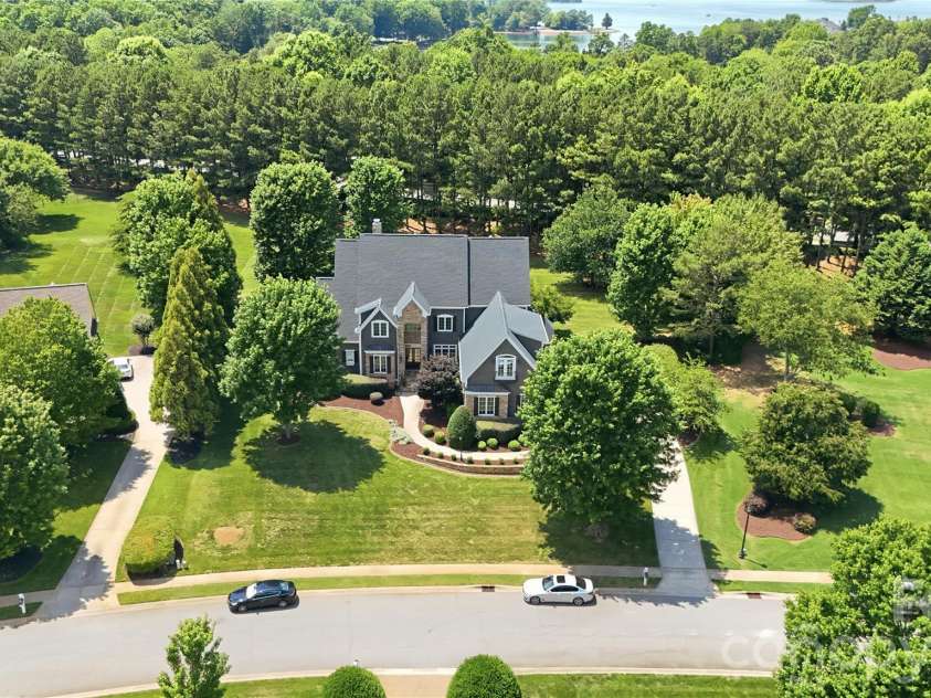 161 Cape Cod Way, Mooresville, NC 28117.  MLS# CAR4391802, YatesRealty ID 32279. 
