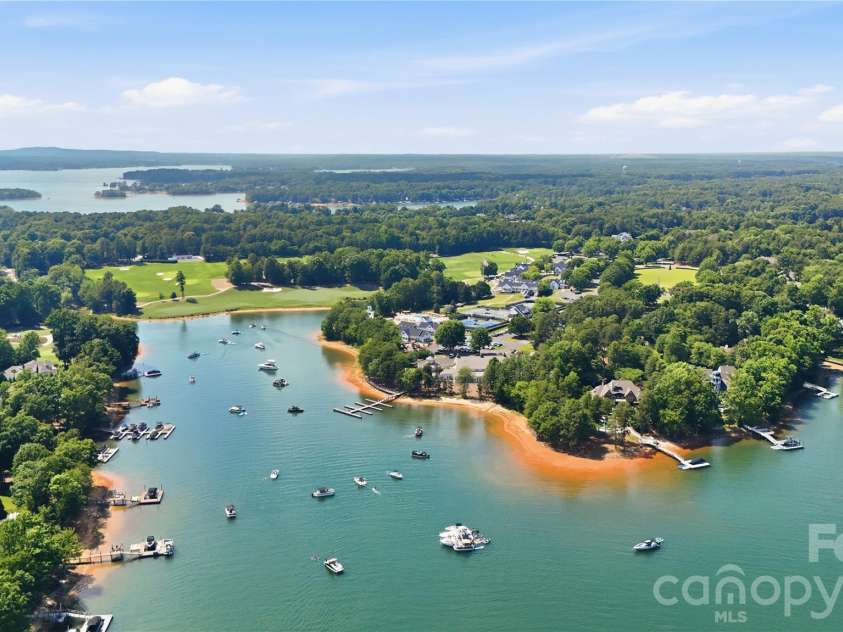 161 Cape Cod Way, Mooresville, NC 28117.  MLS# CAR4391802, YatesRealty ID 32279. 