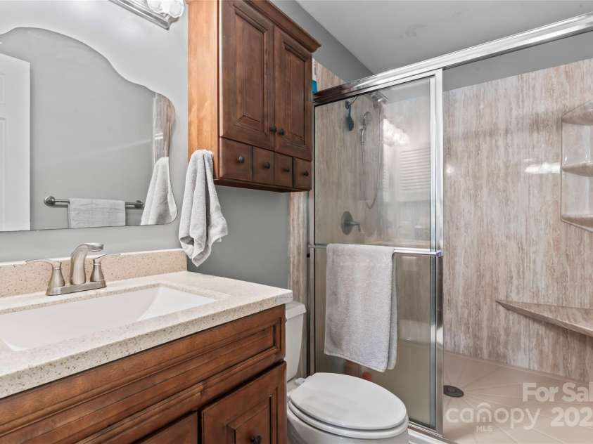 18709 Nautical Drive, Cornelius, NC 28031.  MLS# CAR4290511, YatesRealty ID 32279. 