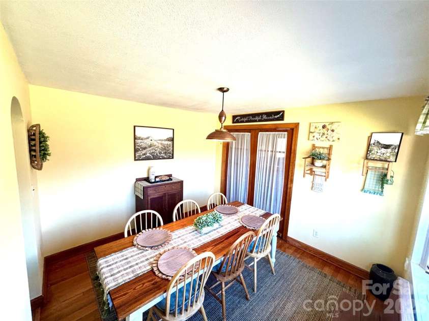 3391 Asbury Road, Mount Airy, NC 27030.  MLS# CAR4331556, YatesRealty ID 3228. Dining Room