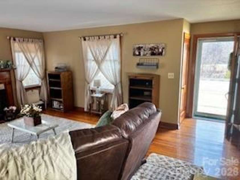 3391 Asbury Road, Mount Airy, NC 27030.  MLS# CAR4331556, YatesRealty ID 3228. Living Room