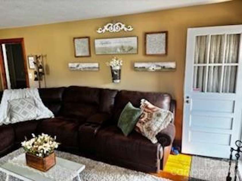 3391 Asbury Road, Mount Airy, NC 27030.  MLS# CAR4331556, YatesRealty ID 3228. Living Room