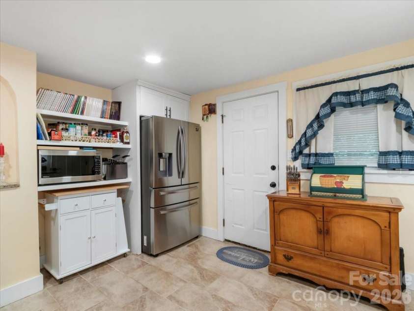 2 Ray Road, Weaverville, NC 28787.  MLS# CAR4395567, YatesRealty ID 32280. 