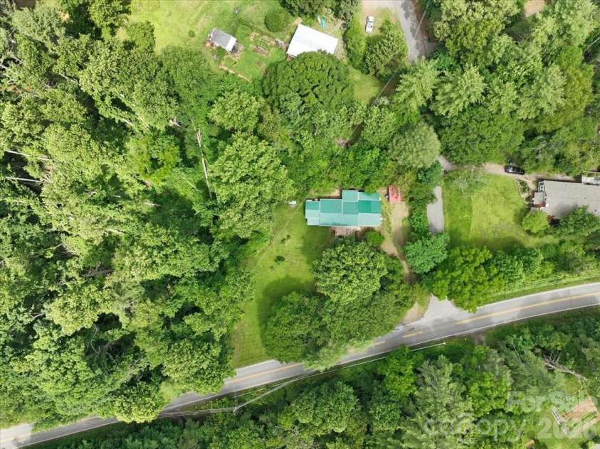 2 Ray Road, Weaverville, NC 28787.  MLS# CAR4395567, YatesRealty ID 32280. 