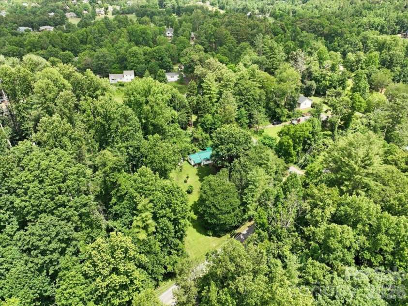 2 Ray Road, Weaverville, NC 28787.  MLS# CAR4395567, YatesRealty ID 32280. 