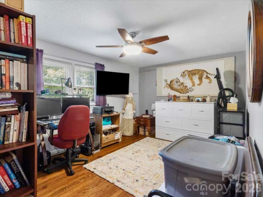 2 Ray Road, Weaverville, NC 28787.  MLS# CAR4395567, YatesRealty ID 32280. Guest bedroom