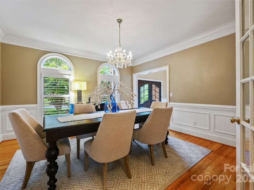 7312 Willesden Lane, Charlotte, NC 28277.  MLS# CAR4289503, YatesRealty ID 32280. 