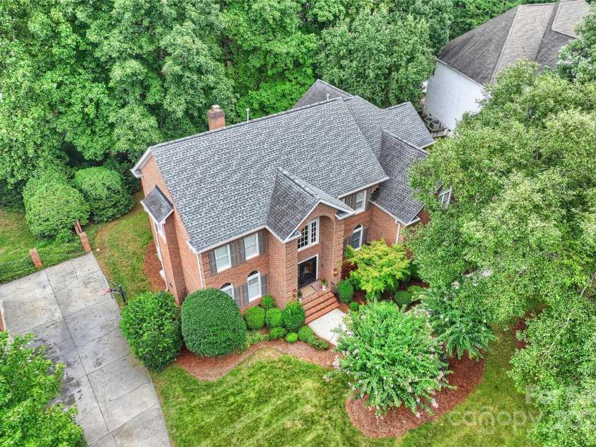 7312 Willesden Lane, Charlotte, NC 28277.  MLS# CAR4289503, YatesRealty ID 32280. 