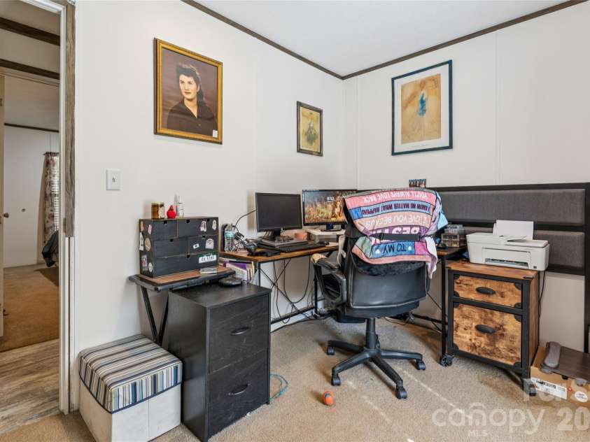 525 Haviture Way, Gastonia, NC 28056.  MLS# CAR4388417, YatesRealty ID 32281. Office