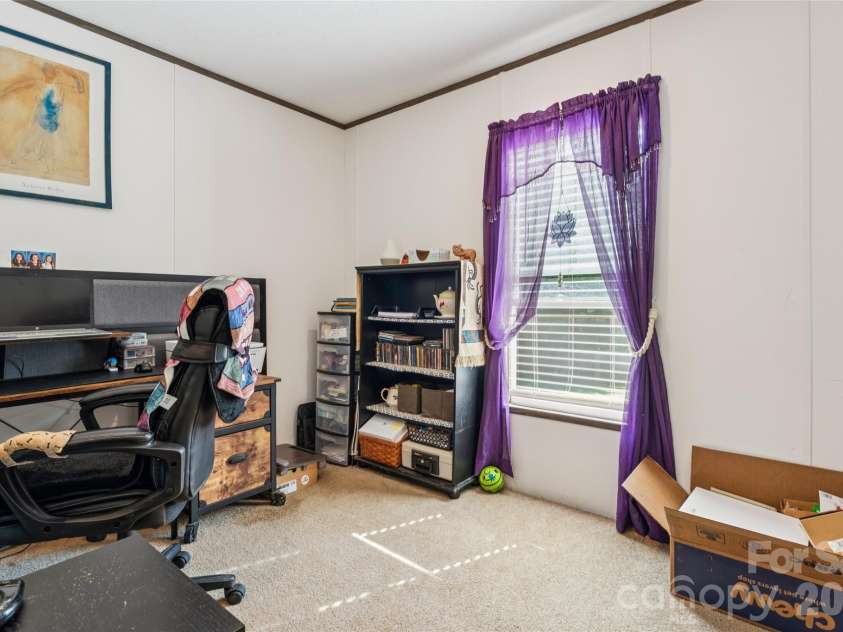 525 Haviture Way, Gastonia, NC 28056.  MLS# CAR4388417, YatesRealty ID 32281. Office