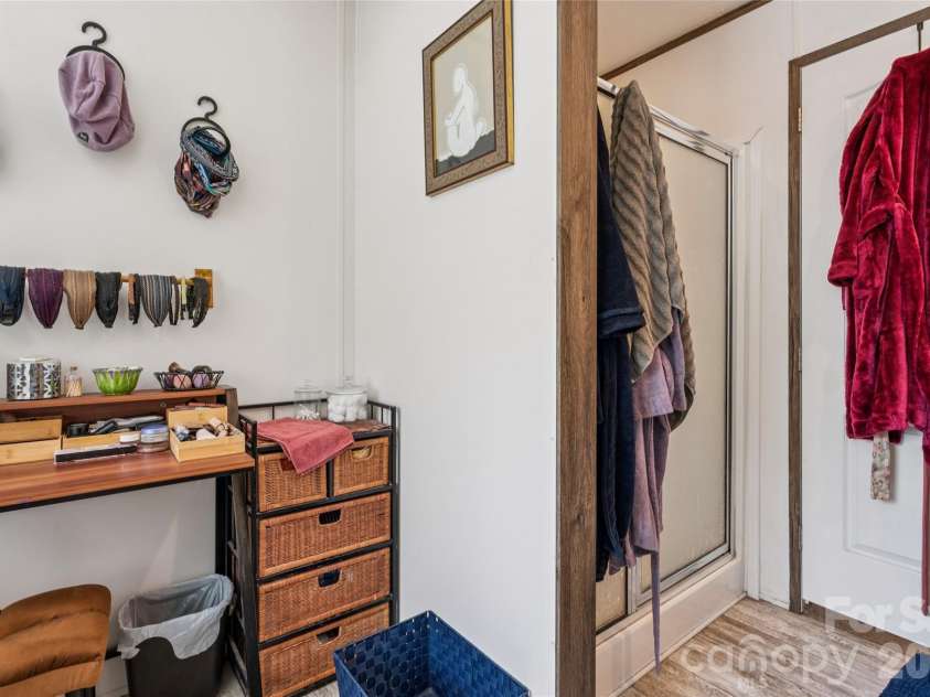 525 Haviture Way, Gastonia, NC 28056.  MLS# CAR4388417, YatesRealty ID 32281. Vanity