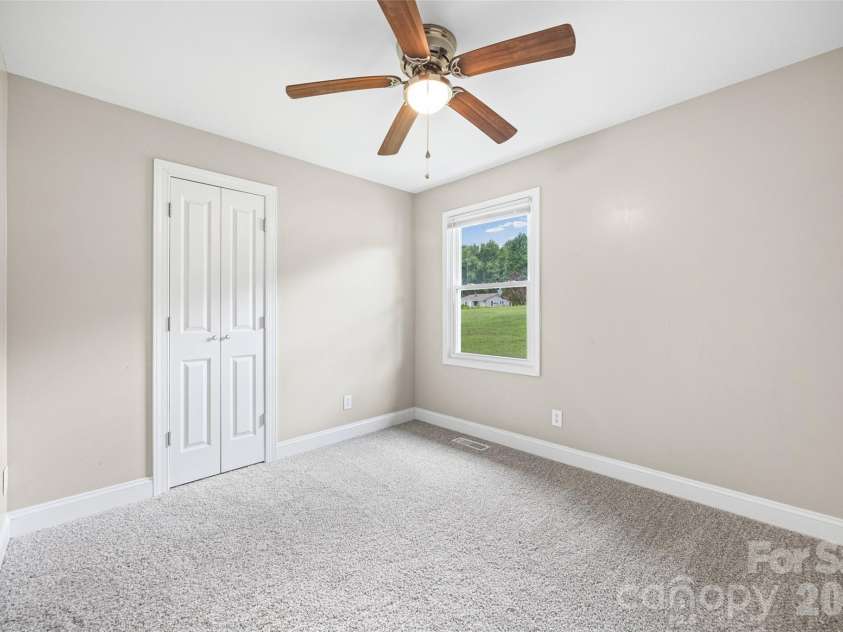 3753 Jenkins Road, Clover, SC 29710.  MLS# CAR4391594, YatesRealty ID 32283. 