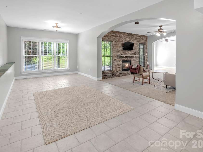 619 Oak Drive, Huntersville, NC 28078.  MLS# CAR4371399, YatesRealty ID 32284. Basement