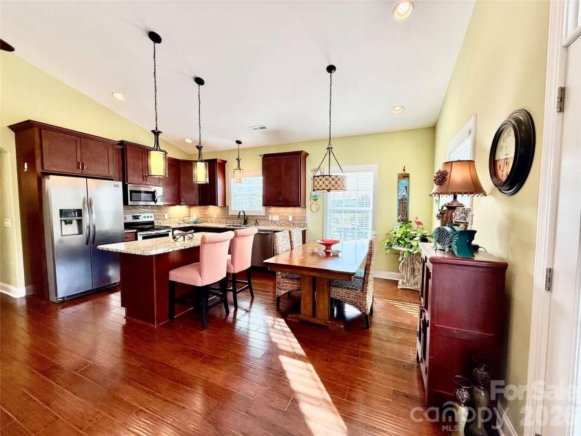1965 24th Avenue, North Myrtle Beach, SC 29582.  MLS# CAR4362359, YatesRealty ID 32285. 