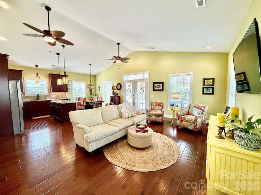 1965 24th Avenue, North Myrtle Beach, SC 29582.  MLS# CAR4362359, YatesRealty ID 32285. 