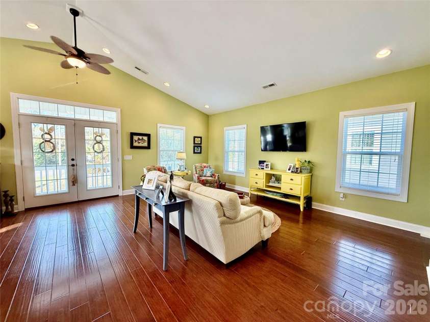 1965 24th Avenue, North Myrtle Beach, SC 29582.  MLS# CAR4362359, YatesRealty ID 32285. 