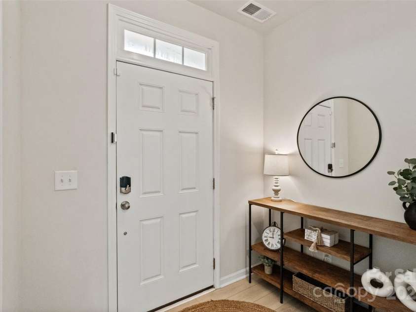 925 Cobbled Way, Fort Mill, SC 29715.  MLS# CAR4292216, YatesRealty ID 32285. 