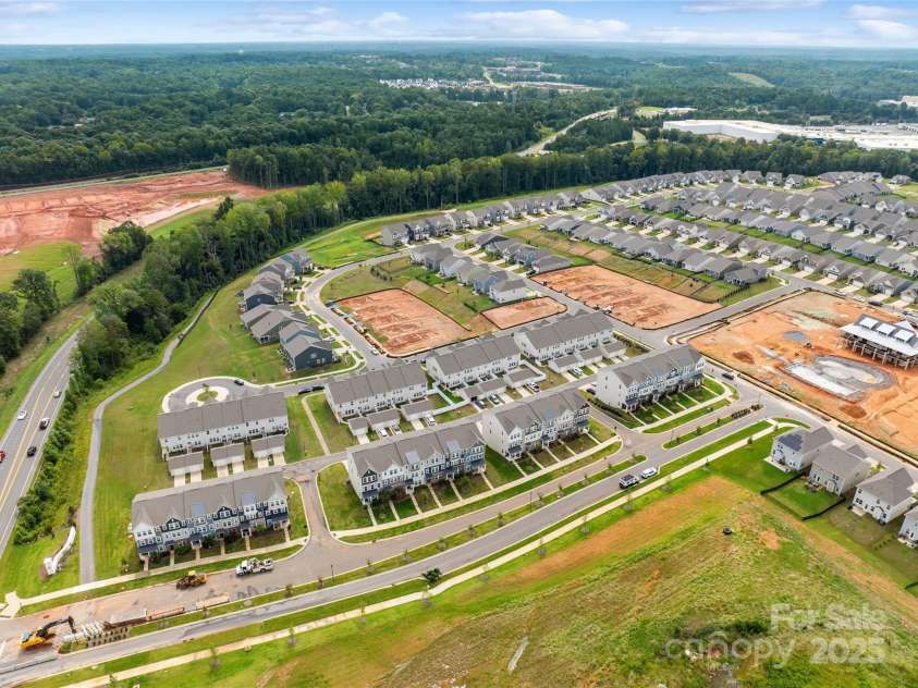 925 Cobbled Way, Fort Mill, SC 29715.  MLS# CAR4292216, YatesRealty ID 32285. 