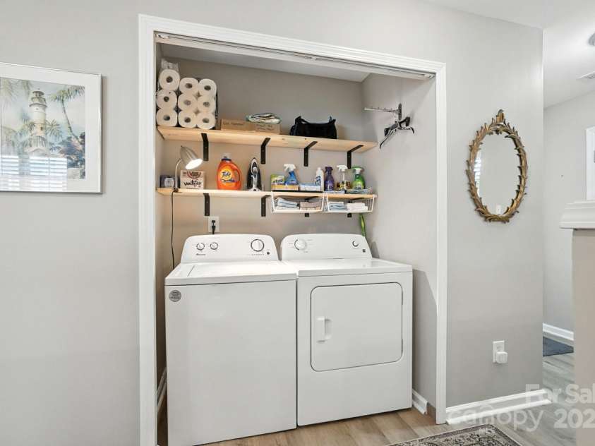 2266 Hanover Court, Fort Mill, SC 29707.  MLS# CAR4290119, YatesRealty ID 32288. 