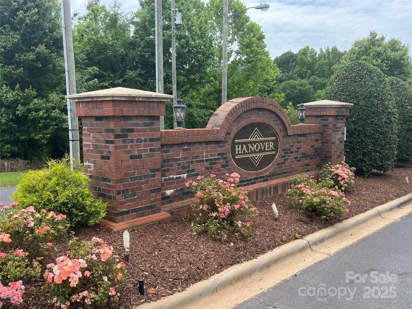 2266 Hanover Court, Fort Mill, SC 29707.  MLS# CAR4290119, YatesRealty ID 32288. 