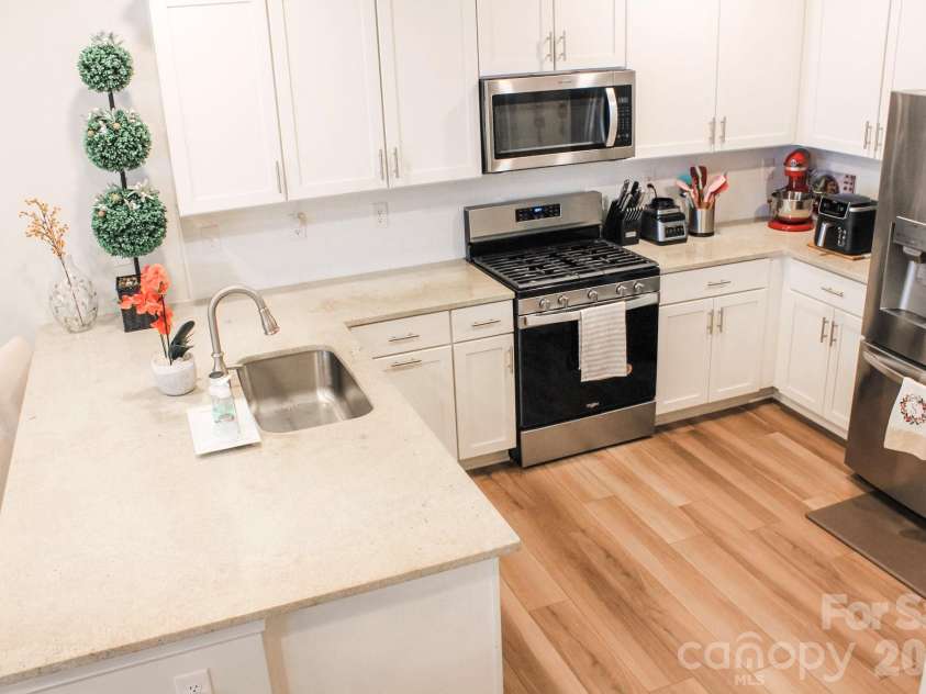 1925 Plath Top Road, Rock Hill, SC 29732.  MLS# CAR4395666, YatesRealty ID 32289. 