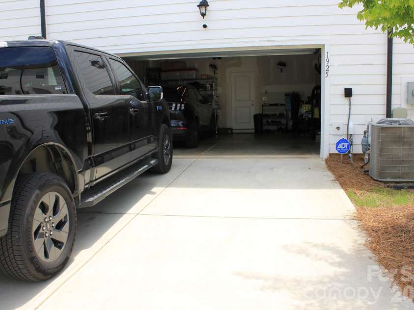 1925 Plath Top Road, Rock Hill, SC 29732.  MLS# CAR4395666, YatesRealty ID 32289. Double garage and driveway parking