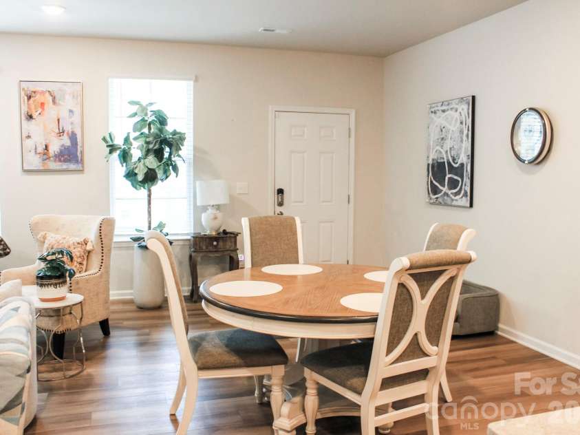 1925 Plath Top Road, Rock Hill, SC 29732.  MLS# CAR4395666, YatesRealty ID 32289. Open concept - dining area