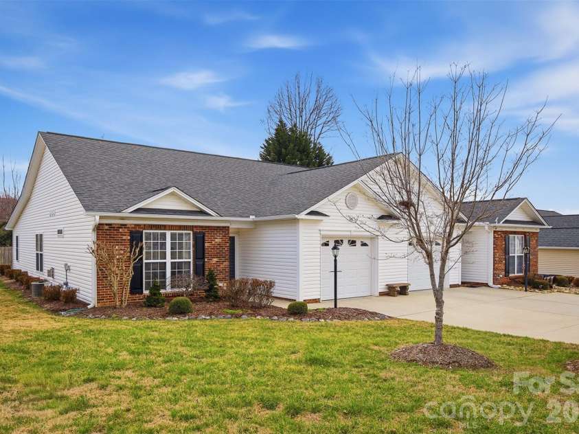 109 Morgan Trace Drive, Valdese, NC 28690.  MLS# CAR4350073, YatesRealty ID 3229. 