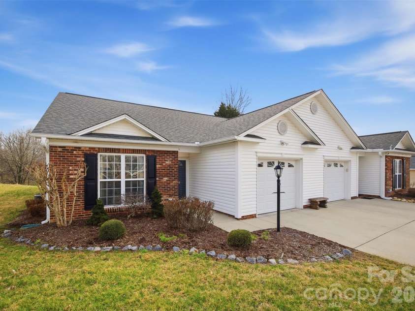 109 Morgan Trace Drive, Valdese, NC 28690.  MLS# CAR4350073, YatesRealty ID 3229. 