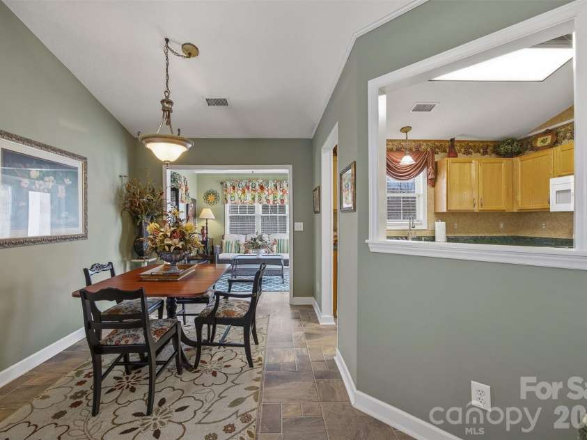 109 Morgan Trace Drive, Valdese, NC 28690.  MLS# CAR4350073, YatesRealty ID 3229. Dining Area