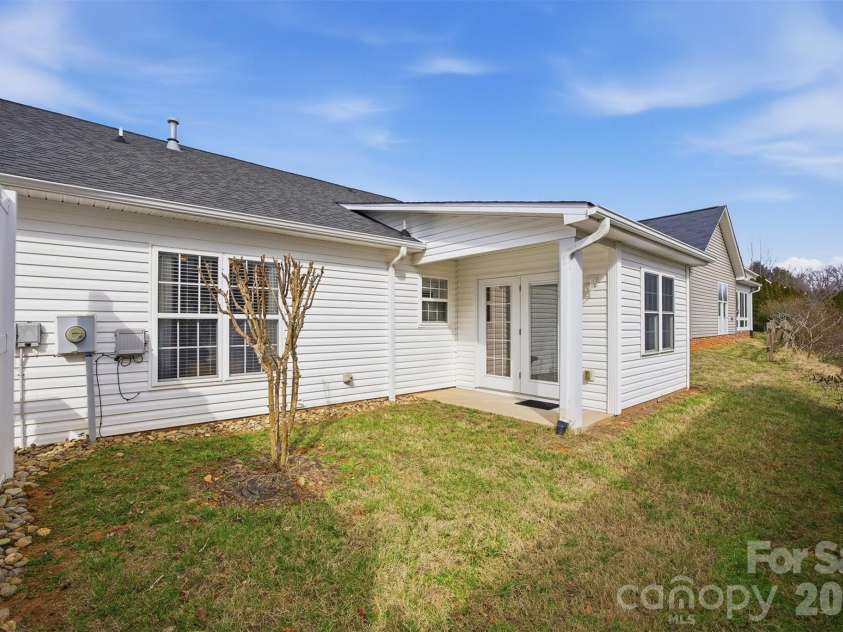 109 Morgan Trace Drive, Valdese, NC 28690.  MLS# CAR4350073, YatesRealty ID 3229. Rear yard