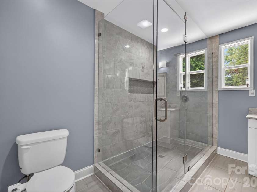 2432 Oakwood Circle, Rock Hill, SC 29732.  MLS# CAR4388261, YatesRealty ID 32290. Primary Bathroom w/Oversized Tiled Shower