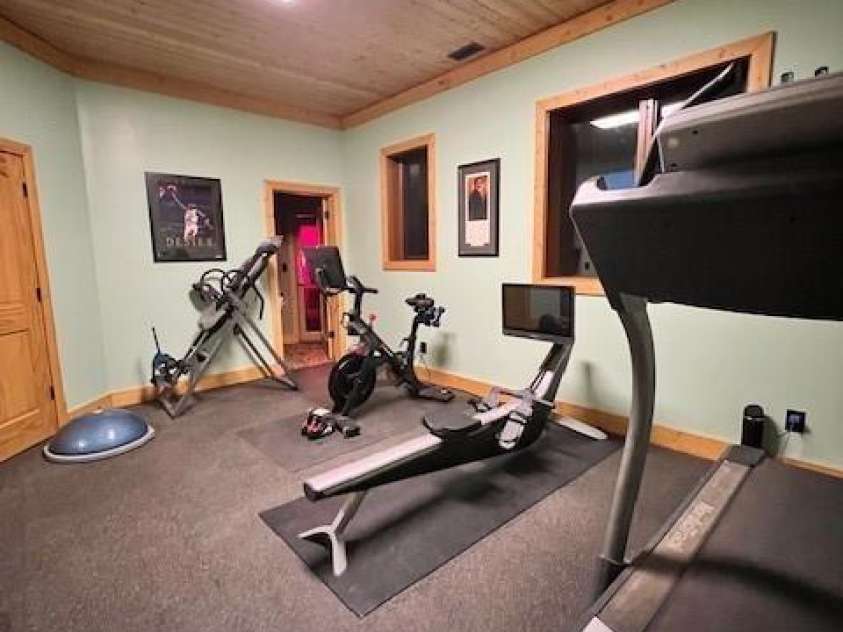 51 Airport Road, Mars Hill, NC 28754.  MLS# CAR4395052, YatesRealty ID 32292. LL - EXERCISE ROOM