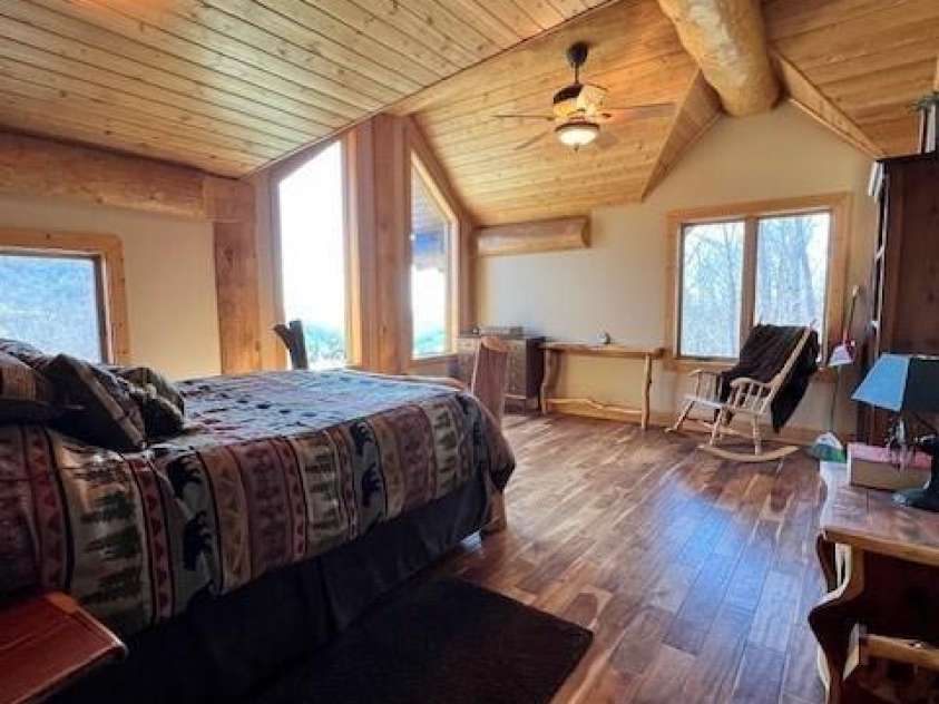 51 Airport Road, Mars Hill, NC 28754.  MLS# CAR4395052, YatesRealty ID 32292. UPPER - PRIMARY BDRM