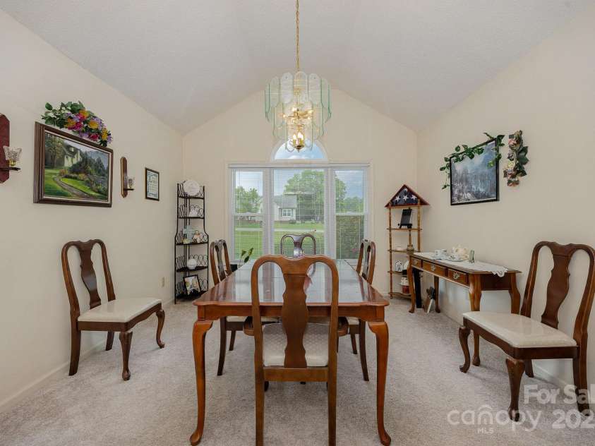 2695 Hill Top Drive, Salisbury, NC 28147.  MLS# CAR4276617, YatesRealty ID 32294. 