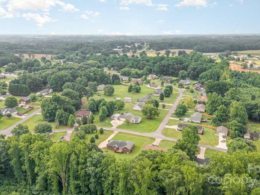 2695 Hill Top Drive, Salisbury, NC 28147.  MLS# CAR4276617, YatesRealty ID 32294. 