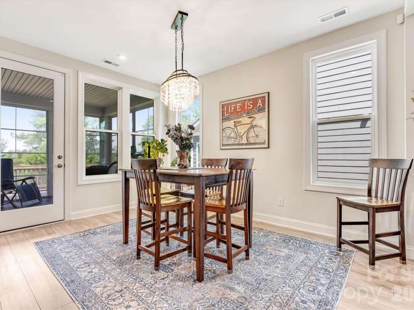6601 Good News Drive, Charlotte, NC 28215.  MLS# CAR4390689, YatesRealty ID 32294. 