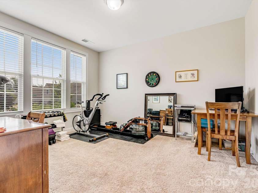 6601 Good News Drive, Charlotte, NC 28215.  MLS# CAR4390689, YatesRealty ID 32294. 