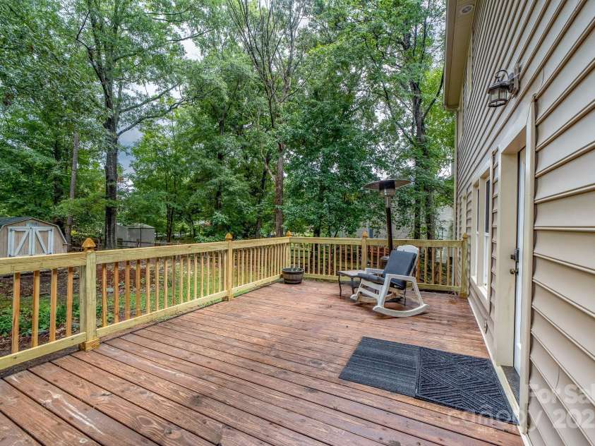 5408 Apple Glen Drive, Harrisburg, NC 28075.  MLS# CAR4273916, YatesRealty ID 32295. 19'8