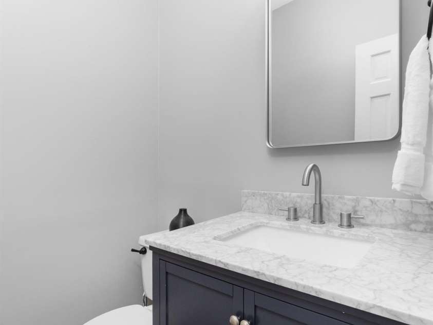 5408 Apple Glen Drive, Harrisburg, NC 28075.  MLS# CAR4273916, YatesRealty ID 32295. Main floor 1/2 bath