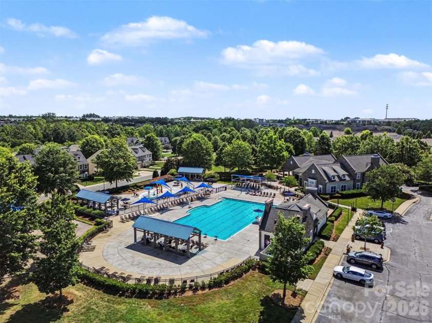 8915 Oransay Way, Charlotte, NC 28278.  MLS# CAR4393957, YatesRealty ID 32295. 