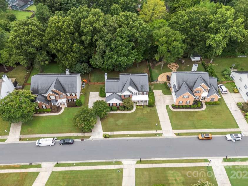 10928 Knight Castle Drive, Charlotte, NC 28277.  MLS# CAR4280525, YatesRealty ID 32297. 