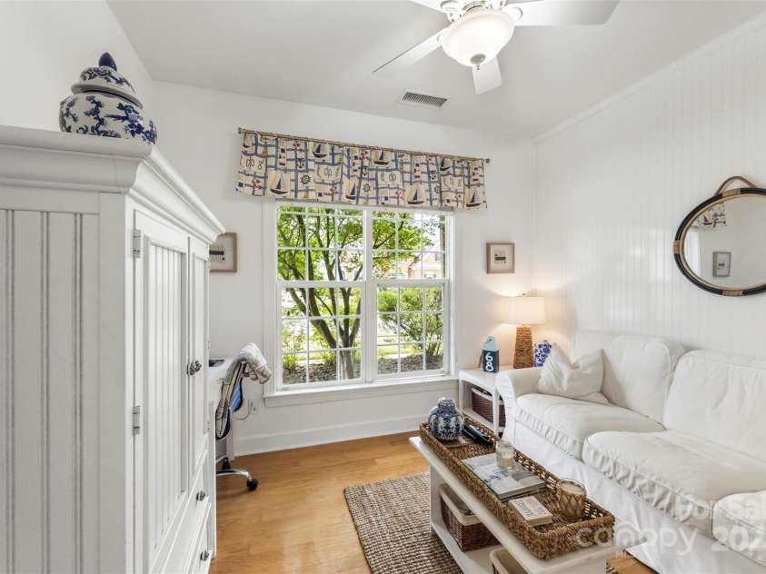 10928 Knight Castle Drive, Charlotte, NC 28277.  MLS# CAR4280525, YatesRealty ID 32297. 