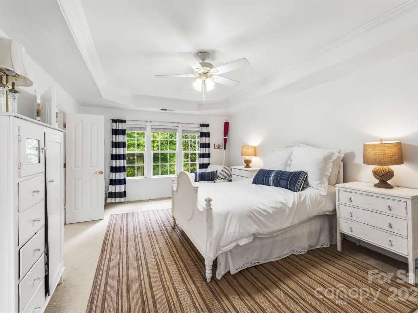 10928 Knight Castle Drive, Charlotte, NC 28277.  MLS# CAR4280525, YatesRealty ID 32297. 