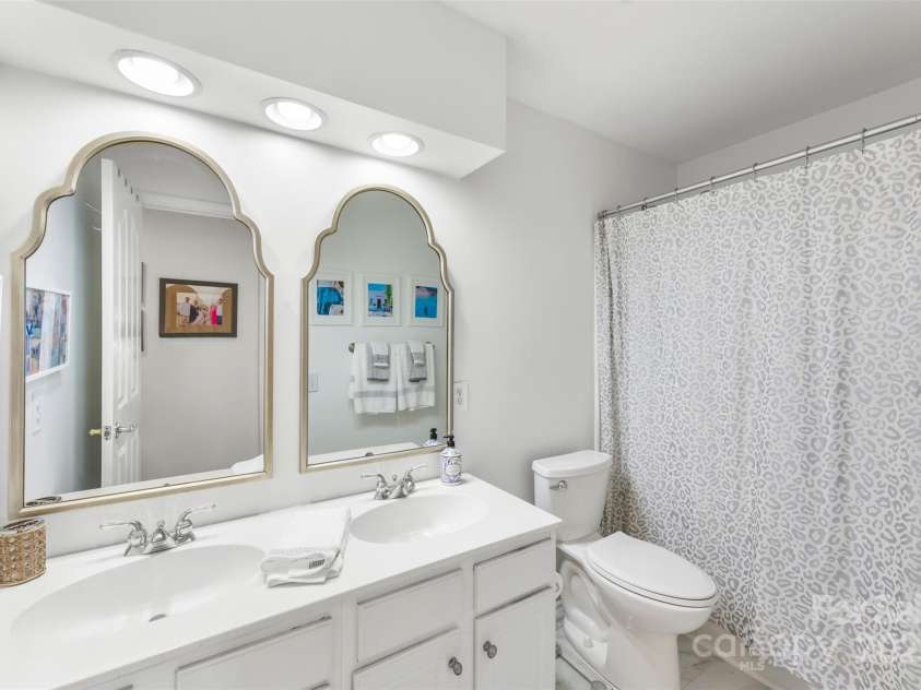 10928 Knight Castle Drive, Charlotte, NC 28277.  MLS# CAR4280525, YatesRealty ID 32297. 