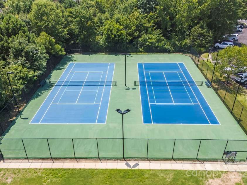 10928 Knight Castle Drive, Charlotte, NC 28277.  MLS# CAR4280525, YatesRealty ID 32297. 