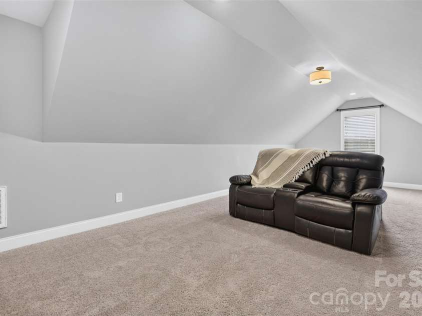 192 Staffordshire Drive, Statesville, NC 28625.  MLS# CAR4394498, YatesRealty ID 32298. 