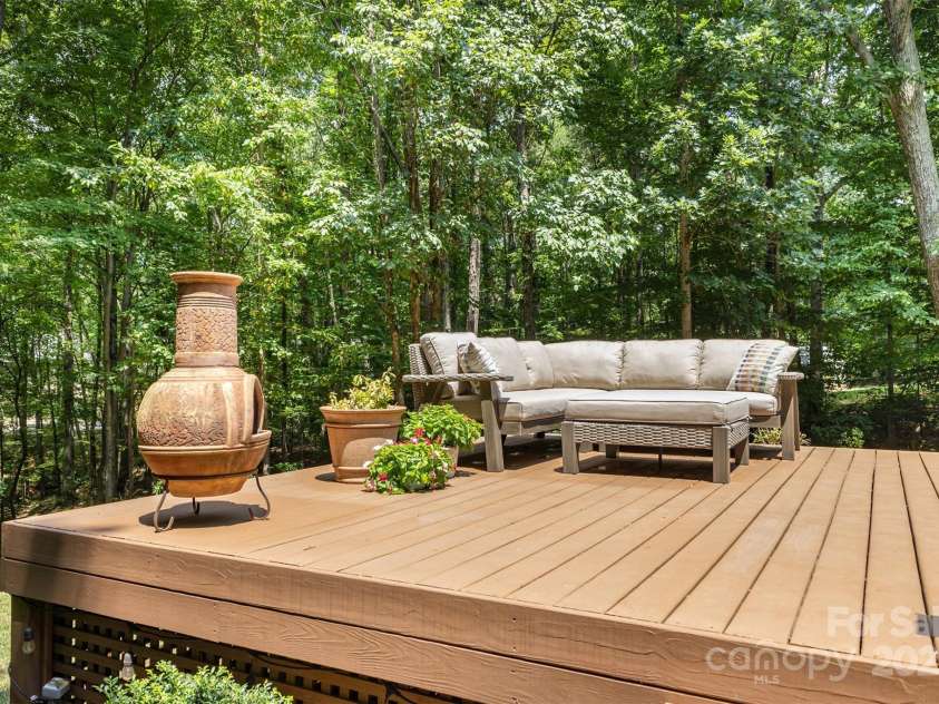 689 Presbyterian Road, Mooresville, NC 28115.  MLS# CAR4284920, YatesRealty ID 32299. 