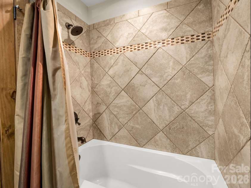 268 Wambli Pass, Lake Lure, NC 28746.  MLS# CAR4352946, YatesRealty ID 3230. 